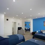 Giuly Suites & Rooms